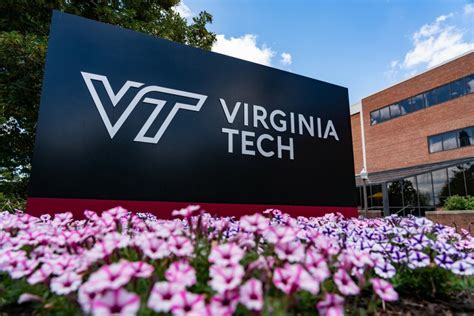 I think HS experience was an important element in this major, more important then high stats and EC. . College confidential virginia tech